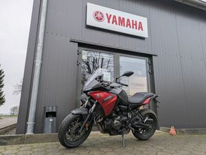 YAMAHA TRACER 7