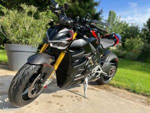 DUCATI STREETFIGHTER V4S - 2021