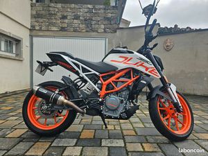 KTM DUKE 390 A2