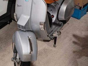 VESPA PIAGGIO PX 125