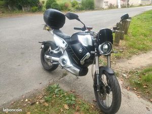 SUPER SOCO TC MAX 125 ÉLECTRIQUE