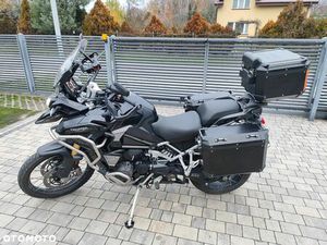 TRIUMPH TIGER