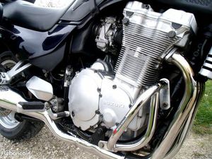 SUPERBE SUZUKI GSX1100G RÉVISÉE