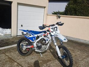 MOTO CROSS 300 BHR