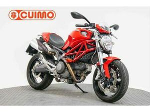 DUCATI - MONSTER 696