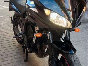 YAMAHA - FZ6 S2