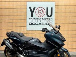 YAMAHA - TMAX