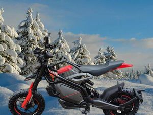 VELOCIFERO E-MOTORRAD JUMP SCRAMBLER SONDERPREIS 72V 50AH 0KM