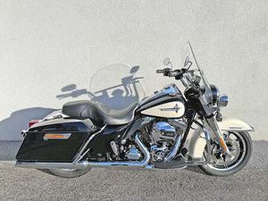ROAD KING POLICE FLHP
