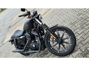 HARLEY-DAVIDSON IRON 883