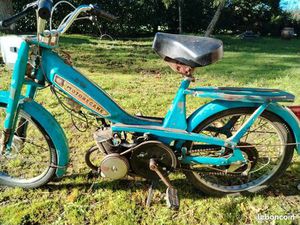 VENDS MOBYLETTE MOTOBECANE