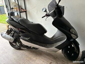 YAMAHA MAJESTY 125
