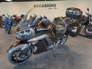 KAWASAKI 1400 GTR 04/2010 HISTORIQUE ENTRETIEN