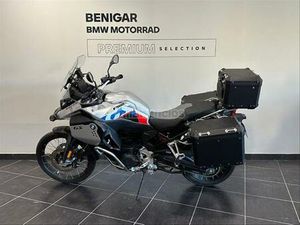 BMW - F 900 GS