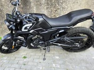 ZONTES 125 GK MOTA COM 10 MIL KL PRATICAMENTE NOVA SEM ARRANHOES BARCOUÇO