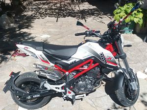 BENELLI 125 150 TNT →