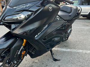 YAMAHA T-MAX ТЕЧ МАХ 560 →