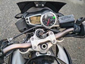 TRIUMPH STREET TRIPLE 675 &APOS;13