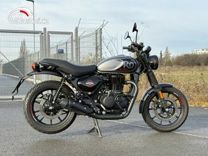 ROYAL ENFIELD HUNTER 350