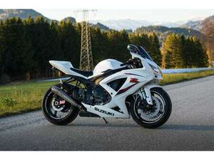 SUZUKI GSX-R 600 K9 SUPERSPORT WEIß