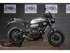 ② YAMAHA XSR 700 - 10.112 KM