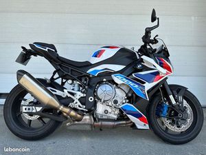 BMW M1000R