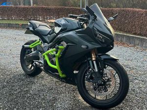 ② HONDA CBR650R, A2 COMPLÈTE