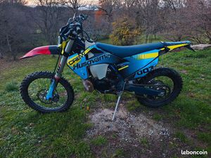 300 HUSQVARNA