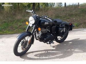 MOTO ROYAL ENFIELD BULLET NOIRE