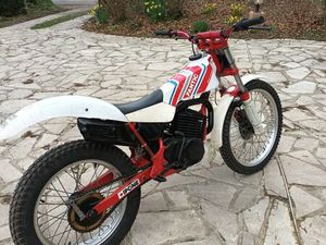 MOTO TRIAL FANTIC 241 PROGRESS 2 DE FÉVRIER 1989