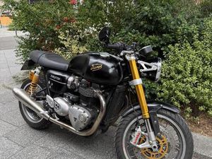 ② TRIUMPH THRUXTON R 1200 - 2016
