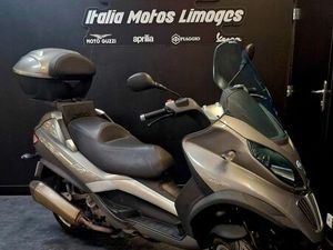 PIAGGIO MP3 400