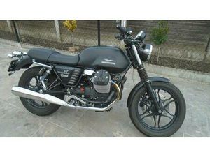② MOTO GUZZI V7, 1E EIG., 2970KM! SHOWROOMSTAAT!4750€
