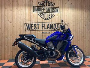 ② HARLEY-DAVIDSON PAN AMERICA 1250