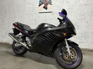 ② SUZUKI RF 600