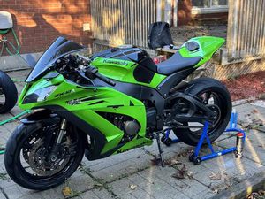 KAWASAKI ZX10R