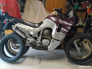 HONDA TRANSALP 600