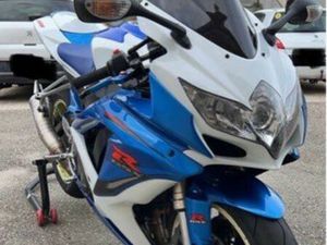 GSXR K8 600