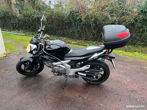 SUZUKI GLADIUS SFV 650
