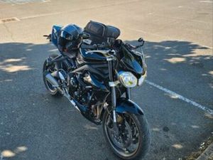 TRIUMPH 675 STREET TRIPLE R