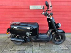YAMAHA GIGGLE 50CC – ORIGINEEL & SLECHTS 6.970 KM — SCOOTERS | YAMAHA — MARKTPLAATS