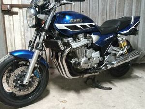 YAMAHA 1300 XJR