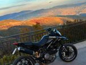 DUCATI HYPERMOTARD 796 A2