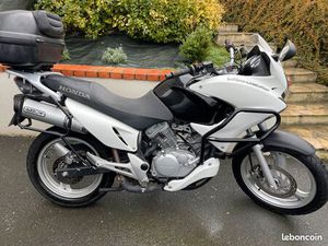 HONDA 125 VARADERO VERSION LUXE