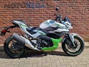 KAWASAKI Z 7 HYBRID (BJ 2024) — MOTOREN | KAWASAKI — MARKTPLAATS
