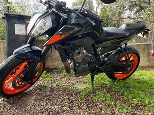 KTM DUKE