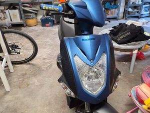 SCOOTER KYMCO AGILITY 50 4T DÉBRIDER