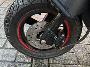 PIAGGIO ZIP — SCOOTERS | PIAGGIO — MARKTPLAATS