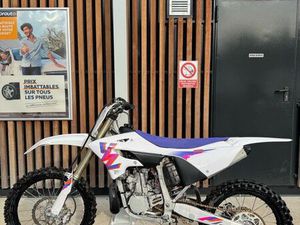 YZ 250 50TH ANNIVERSAIRE