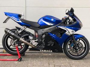 YAMAHA R6 | RJ09 | LASER UITLAAT | LAGE KM! | 35KW — MOTOREN | YAMAHA — MARKTPLAATS